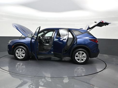 Used 2022 Chevrolet Blazer LT FWD image 32