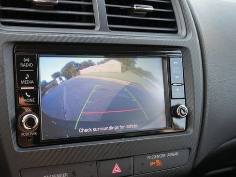 Used 2022 Mitsubishi Outlander Sport ES FWD image 31