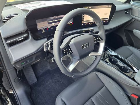 New 2026 Audi Q3 quattro 2.0T AWD/4WD image 18