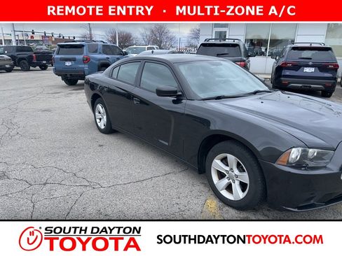 Used 2011 Dodge Charger SE image 1