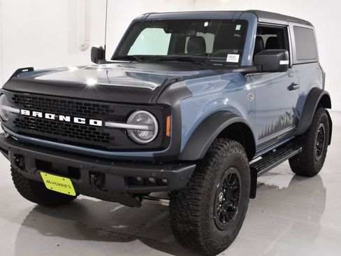 Used 2023 Ford Bronco Wildtrak AWD/4WD image 2