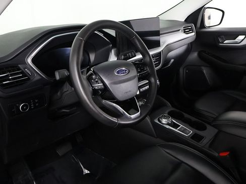 Used 2024 Ford Escape Platinum AWD/4WD image 27