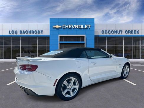 Used 2023 Chevrolet Camaro LT image 8