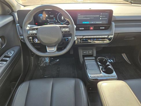 Used 2025 Hyundai Ioniq 5 SEL RWD image 17