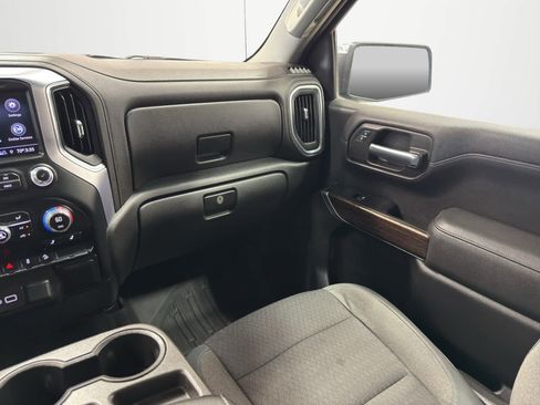 Used 2019 GMC Sierra 1500 SLE w/ SLE Value Package image 25