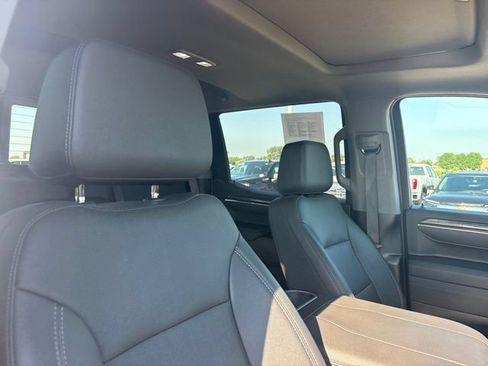 Used 2024 Chevrolet Silverado 1500 LTZ AWD/4WD image 24