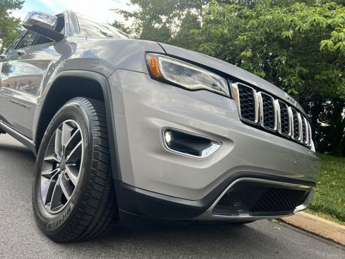Used 2019 Jeep Grand Cherokee Limited w/ Luxury Group II AWD/4WD image 62