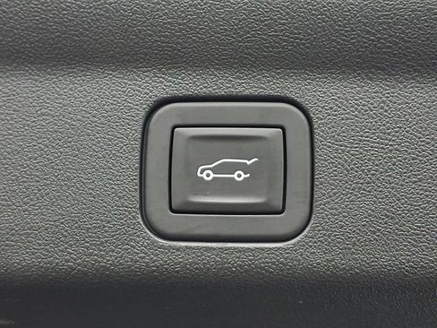 Certified 2026 Cadillac Escalade IQL Sport 2 w/ LPO, Premium Carpet Package AWD/4WD image 29