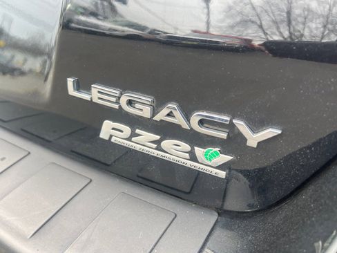 Used 2013 Subaru Legacy 2.5i Limited AWD/4WD image 37
