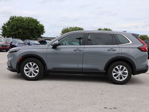 Used 2024 Honda CR-V LX image 8