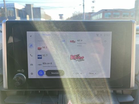 Used 2024 Toyota RAV4 SE w/ Weather & Moonroof Package image 16