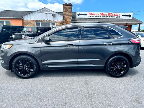 Used 2020 Ford Edge Titanium image 8