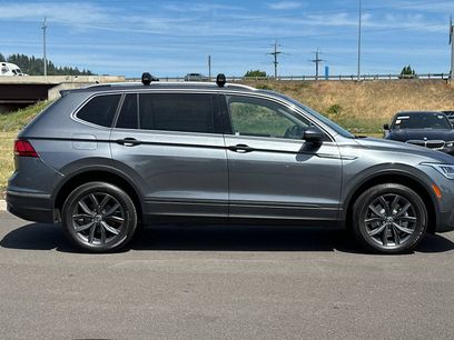 Used 2022 Volkswagen Tiguan SE