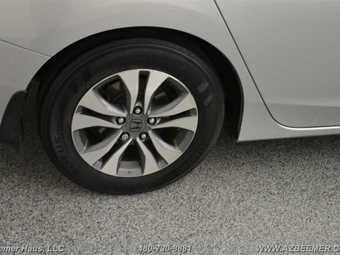 Used 2013 Honda Accord LX image 40