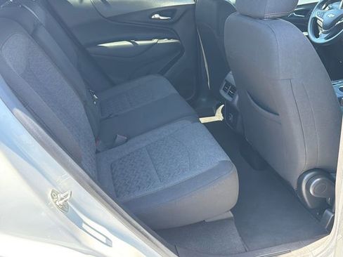 Used 2023 Chevrolet Equinox LT AWD/4WD image 15
