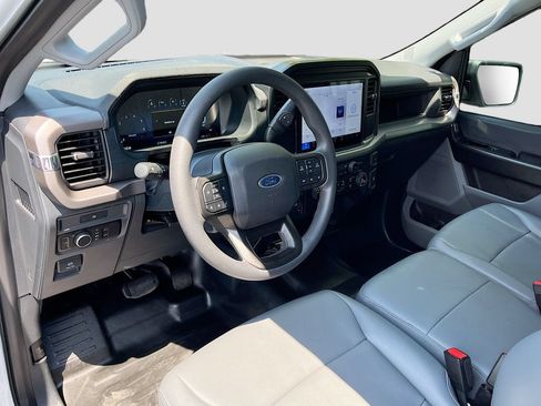 Used 2025 Ford F150 XL AWD/4WD image 9