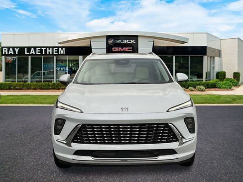 New 2026 Buick Envision Avenir image 8