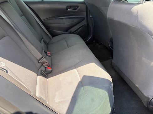 Used 2022 Toyota Corolla LE FWD image 25