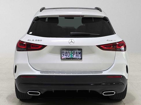 Used 2023 Mercedes-Benz GLA 250 4MATIC image 4