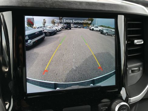 Used 2022 RAM 1500 Big Horn image 14