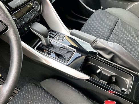 Used 2024 Mitsubishi Eclipse Cross LE AWD/4WD image 15