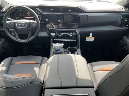 New 2026 GMC Sierra 1500 AT4 w/ AT4 Premium Package AWD/4WD image 28