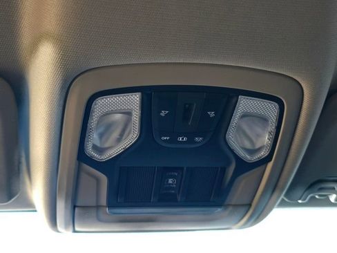 Used 2020 RAM 2500 Tradesman image 21