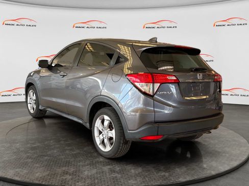 Used 2019 Honda HR-V LX image 6