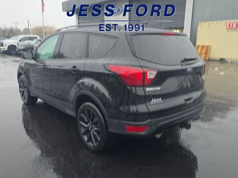 Certified 2019 Ford Escape Titanium image 3