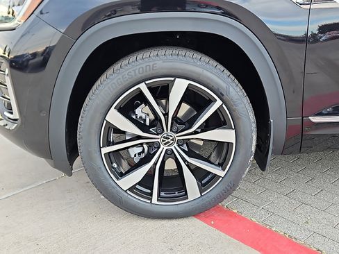 New 2026 Volkswagen Atlas SEL Premium R-Line image 6