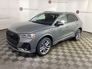 New 2025 Audi Q3 2.0T Premium image 1