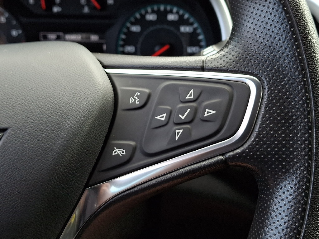 Used 2023 Chevrolet Malibu LT FWD image 21