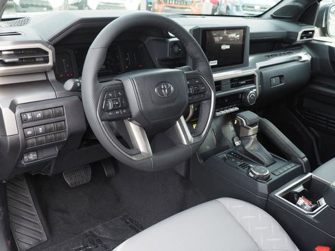 New 2026 Toyota Tacoma SR5 image 7