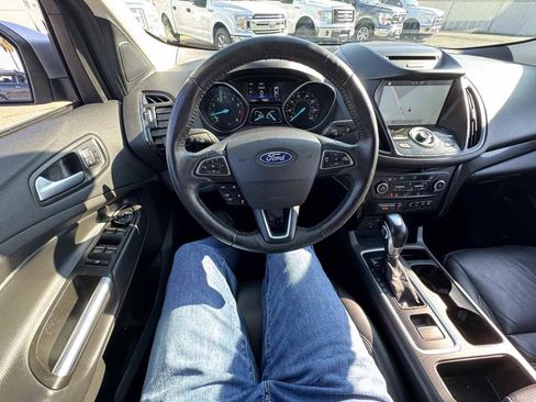 Used 2018 Ford Escape Titanium image 33