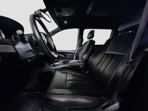 Used 2019 Dodge Grand Caravan GT FWD image 21