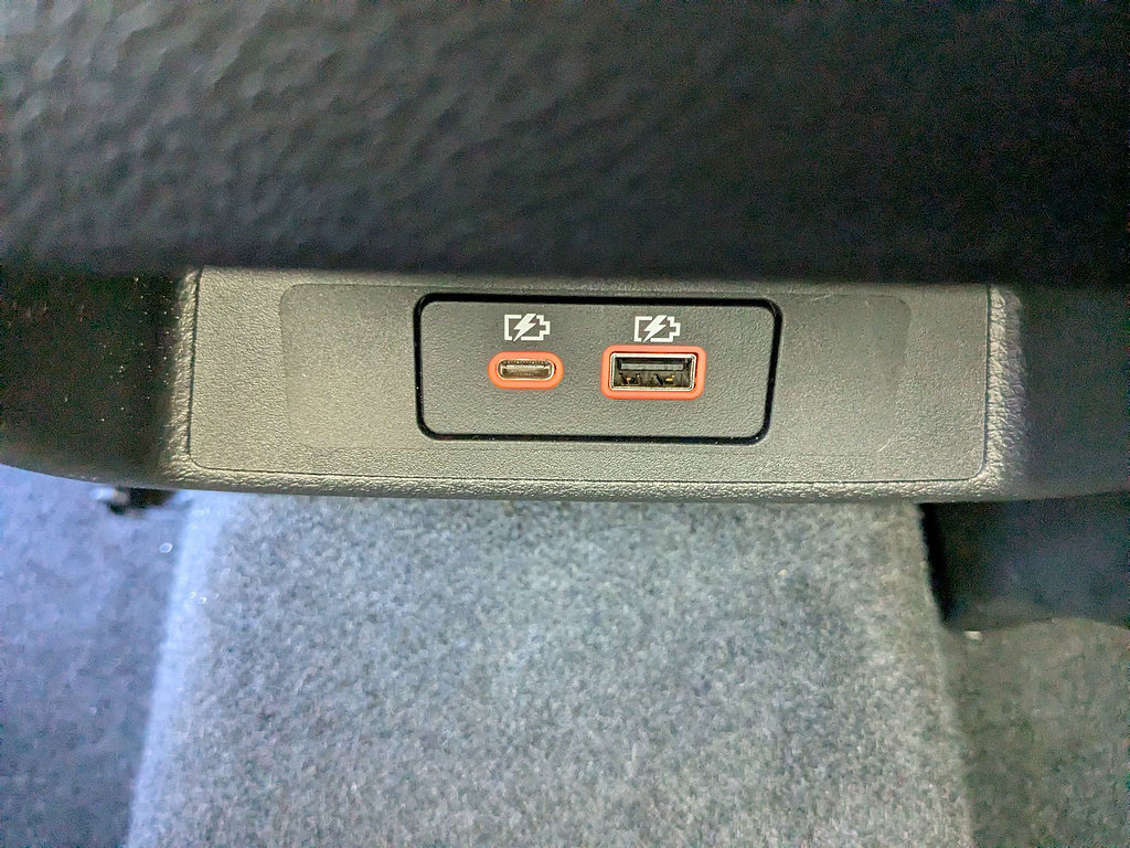 Used 2025 Nissan Altima 2.5 SR w/ SR Premium Package AWD/4WD image 14