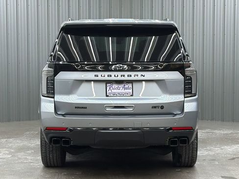 Used 2026 Chevrolet Suburban High Country w/ Sun And Tow Package image 4