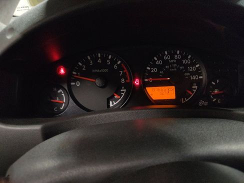 Used 2017 Nissan Frontier SV RWD image 23