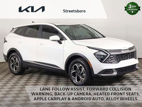 Used 2023 Kia Sportage LX image 1