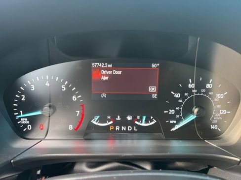 Used 2020 Ford Escape SE image 23