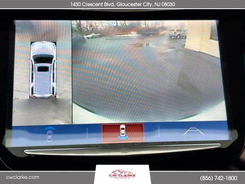 Used 2017 Cadillac Escalade Premium Luxury image 22