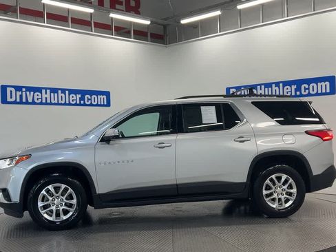 Used 2019 Chevrolet Traverse LT FWD image 7