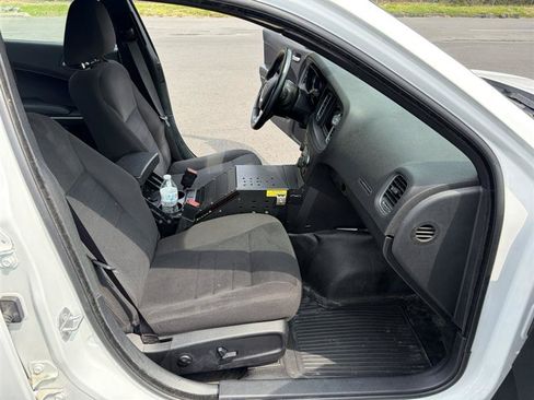 Used 2019 Dodge Charger Police AWD/4WD image 13