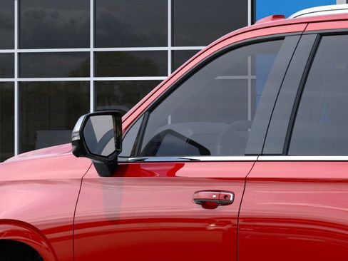 New 2026 Chevrolet Tahoe Premier AWD/4WD image 12