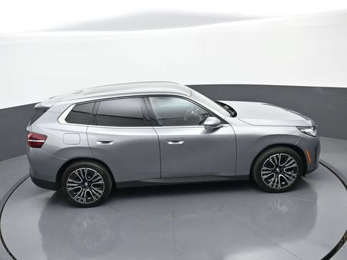 Used 2025 BMW X3 xDrive30i AWD/4WD image 36