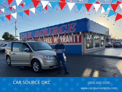 Used 2010 Chrysler Town & Country Limited w/ Entertainment Group #3