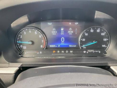 Used 2020 Ford Explorer XLT AWD/4WD image 5