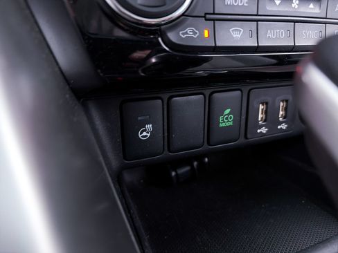 Used 2026 Mitsubishi Eclipse Cross SEL AWD/4WD image 24