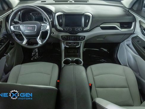 Used 2022 GMC Terrain SLE w/ Driver Convenience Package FWD image 29