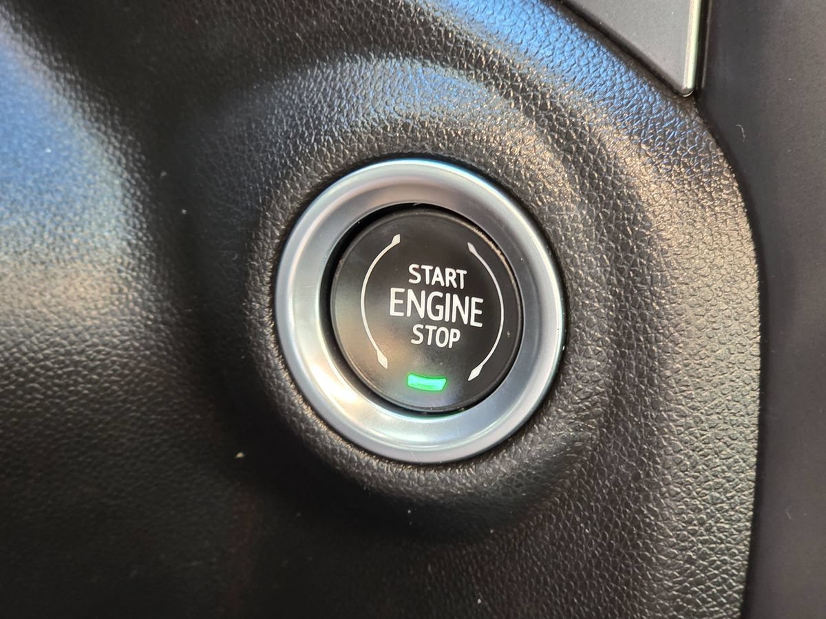 Used 2022 Chevrolet Silverado 1500 LT RWD image 47